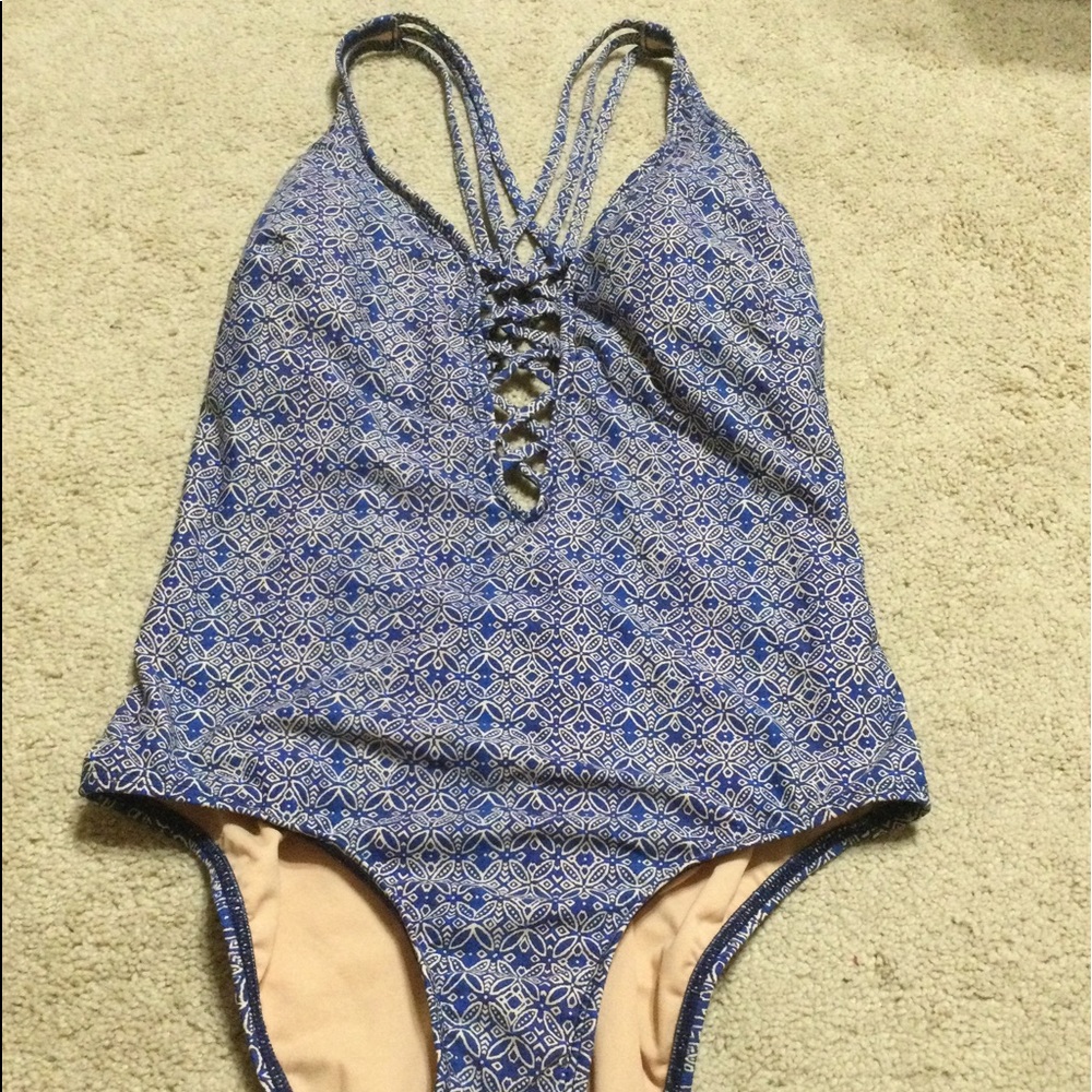 Athena Sz 10- 1 piece navy/tan one piece